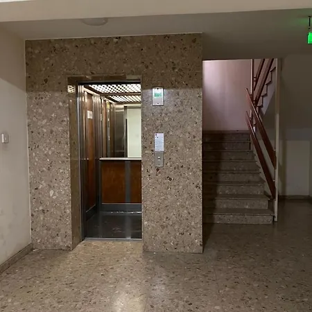 Albert's Centre 601 Апартаменты *